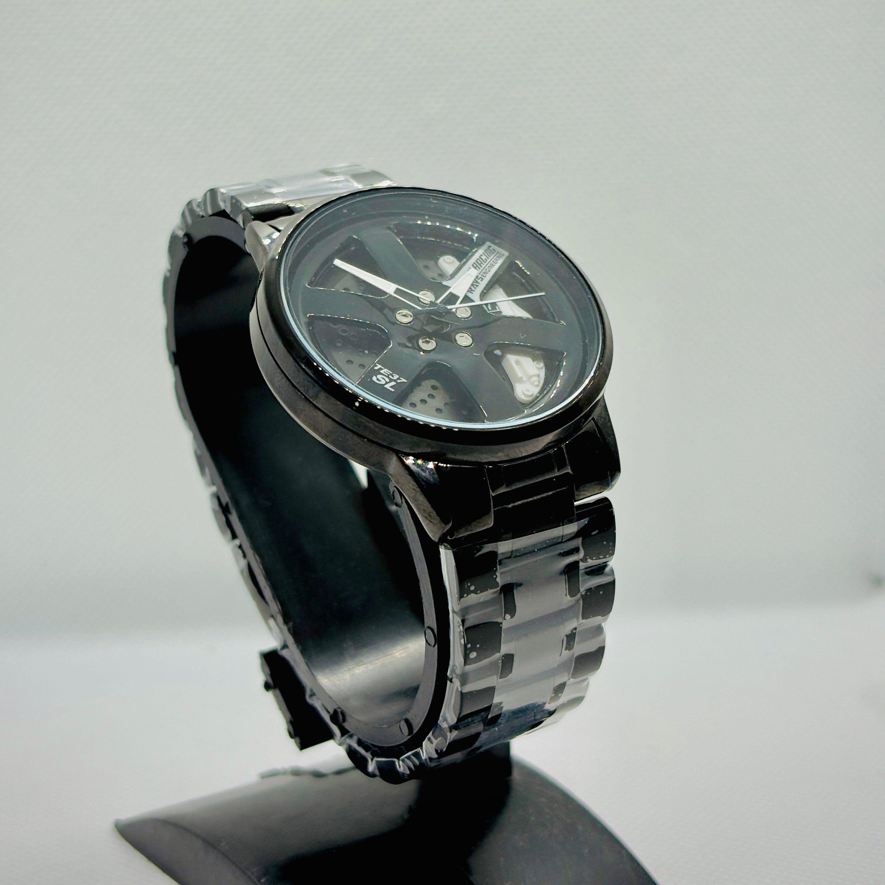 Wheel Watch by Srowbors